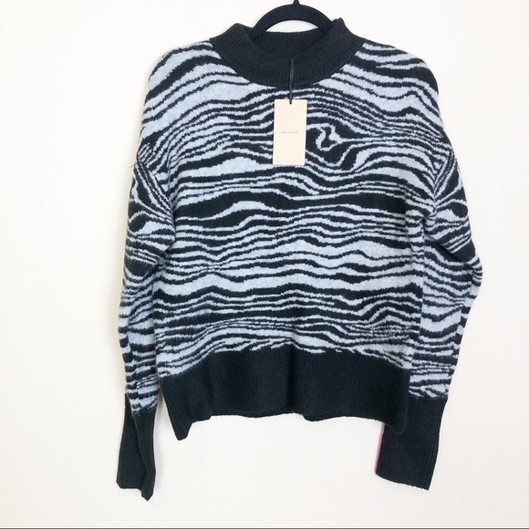 Halogen Swirl Mock Neck Sweater Small in Grey-Black Zebra Print - Picture 2 of 9